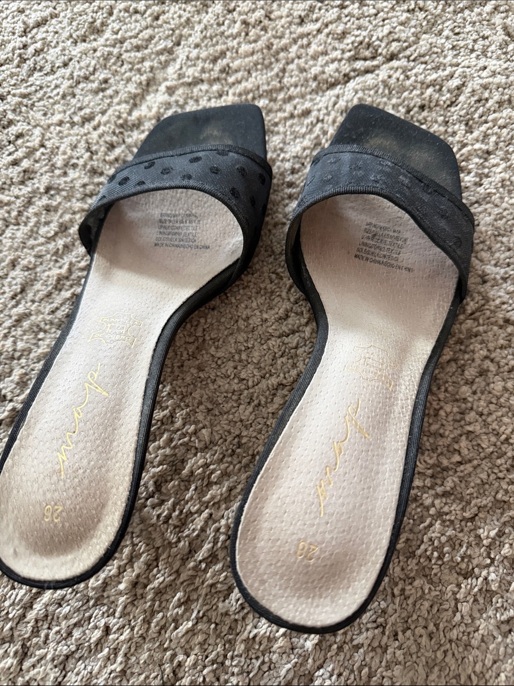 Women's Black Open-Toe Slide Mules — Elegant Everyday Comfort